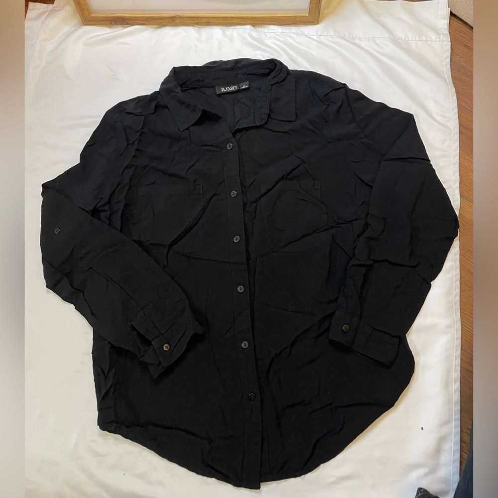 A.n.a size petite large black button up blouse